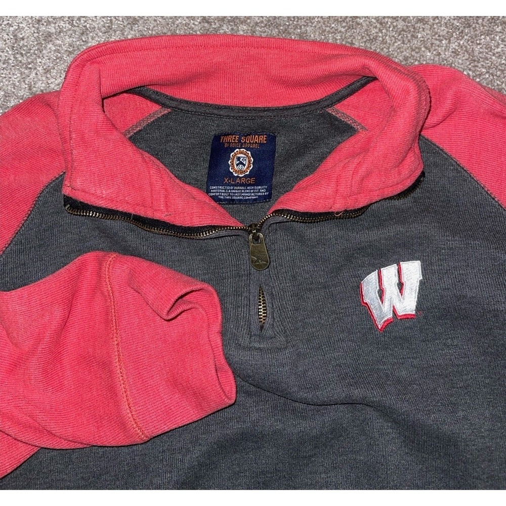 Royce Apparel Wisconsin Badgers 1/4 Zip Jacket Mens XL Red/Gray WSU NCAA College